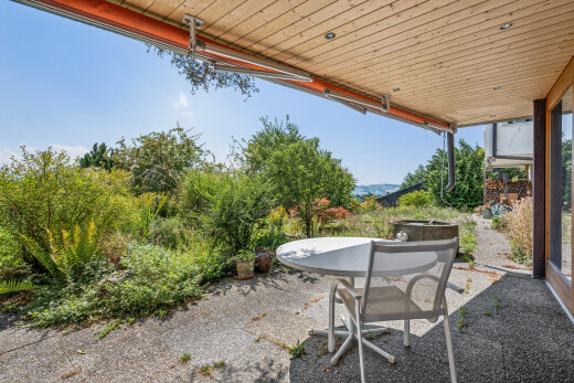 terrasse mit terrasse, from property, view focus, und day time