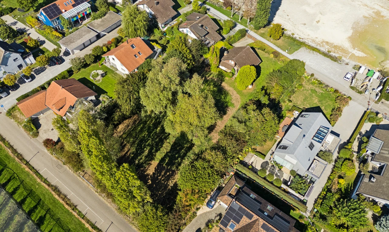lage auf der karte mit aerial map