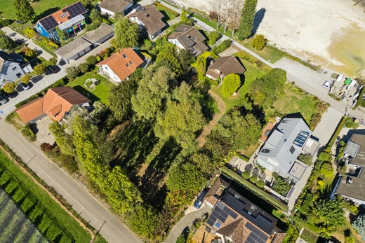 lage auf der karte mit aerial map
