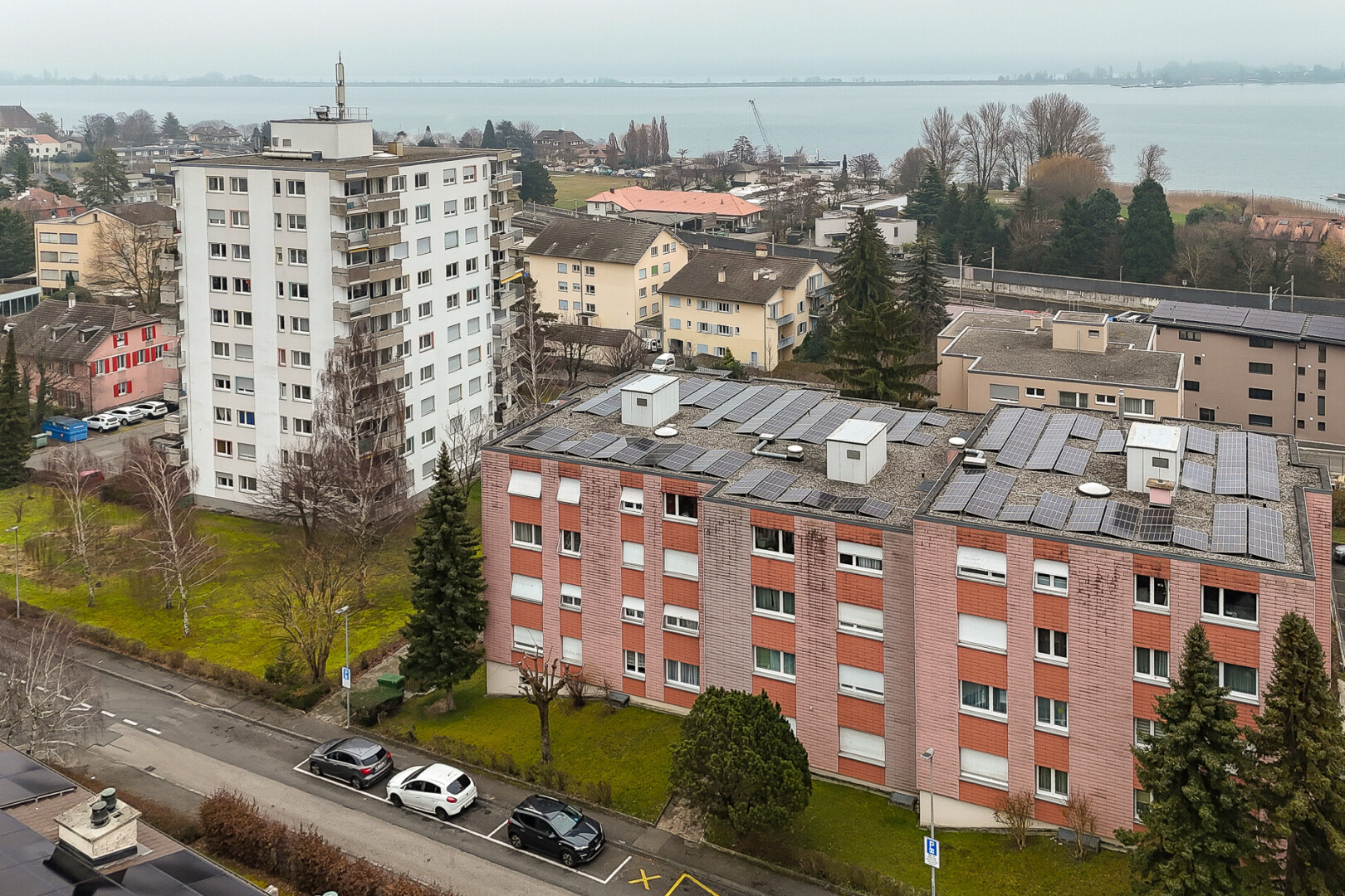 außenansicht mit seesicht und water view