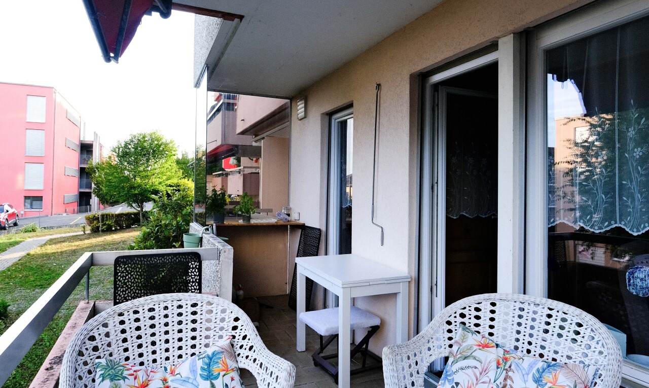 balcon avec balcon, from property, et overcast