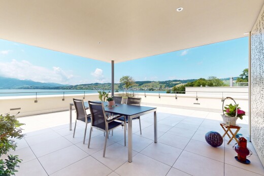 terrasse mit day time, from property, essbereich im freien, seesicht, und water view