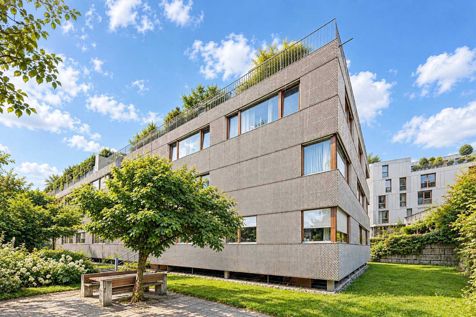 extérieur du bâtiment avec apartment complex view, vue sur le complexe d'appartements, day time, et from community