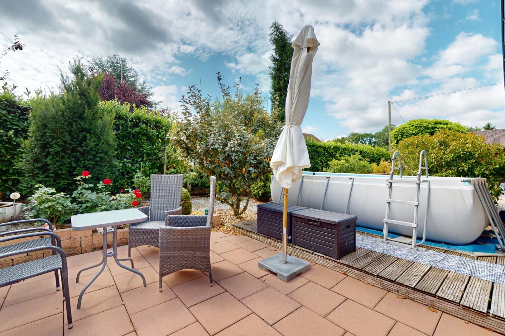 terrasse avec terrasse, from property, et day time