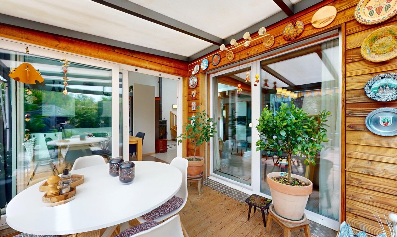 terrasse avec inside property
