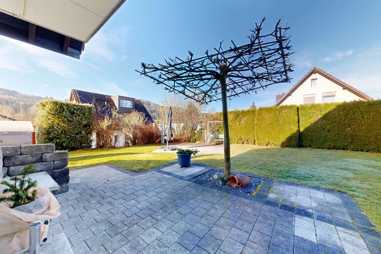 terrasse mit rasen, from property, day time, terrasse, und zaun