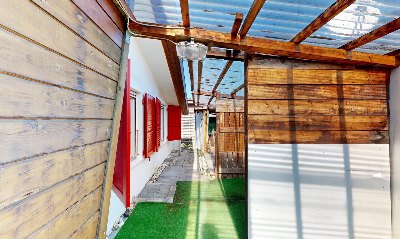 äußeresraum mit pergola