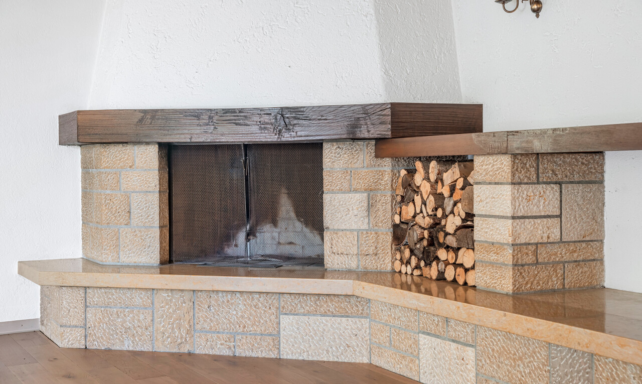 einzelheiten mit feature, wall / siding, interior, textured wall, und strukturierte wand