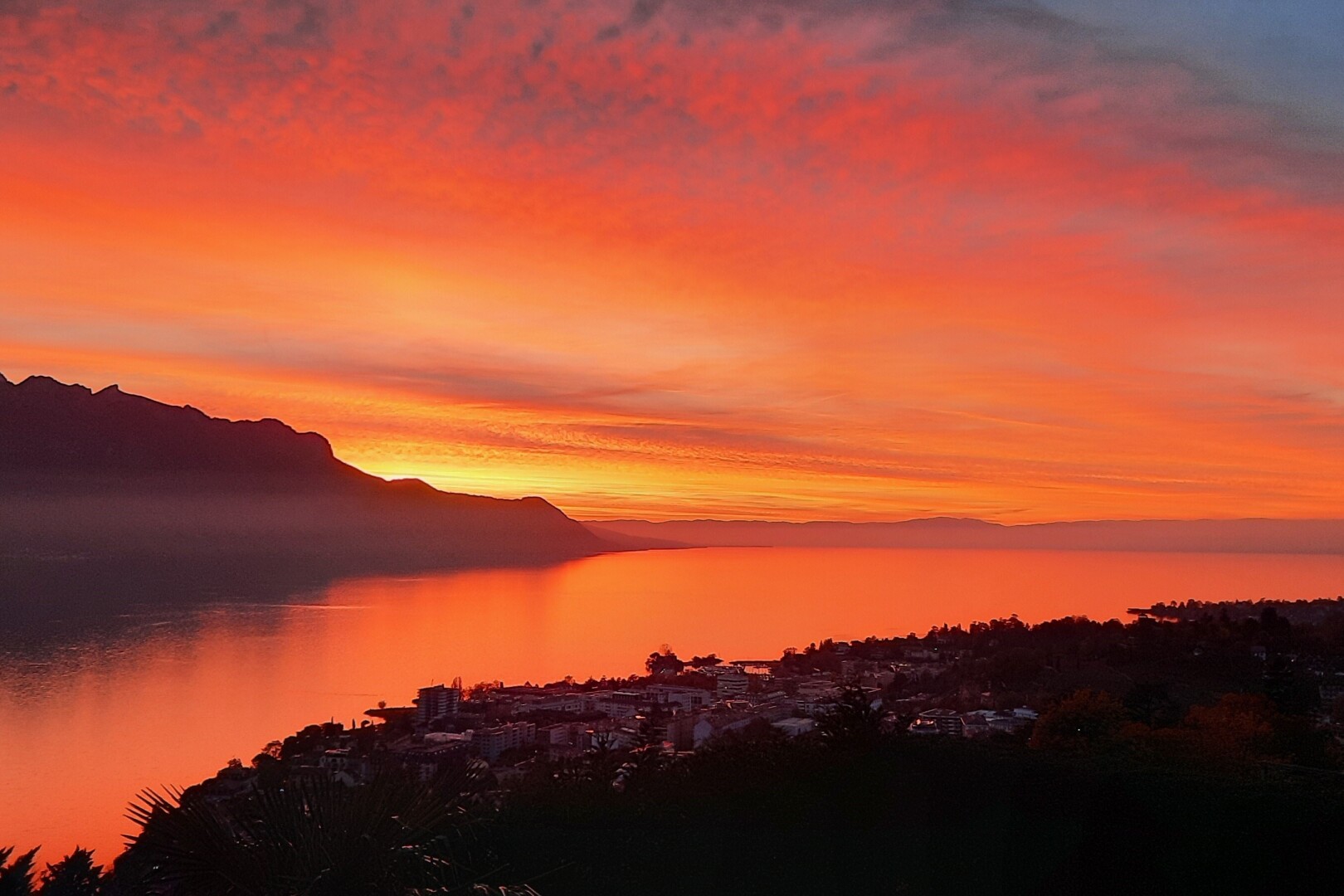 vue sur la mer avec dusk, vue sur l'eau, et water view