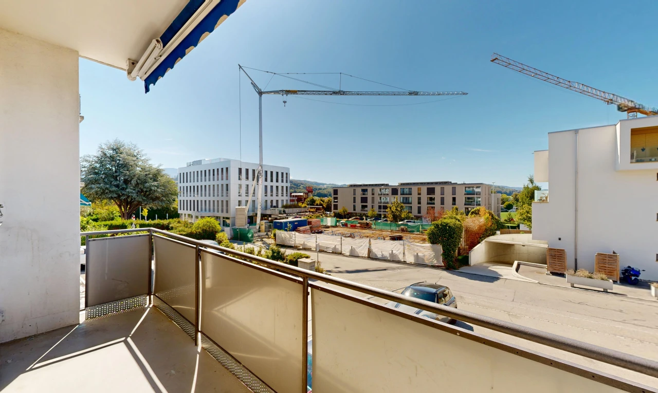 balcon avec balcon, view focus, from property, et day time