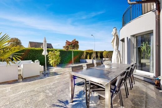 terrasse avec coin repas extérieur, day time, terrasse, et from property