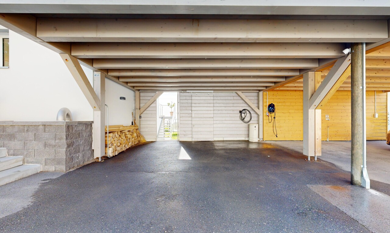 parking avec from property
