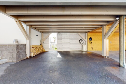 parking avec from property
