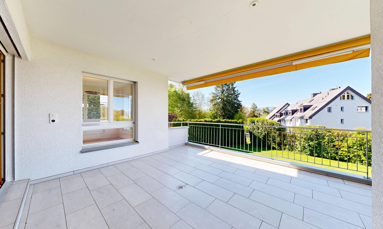 terrasse mit terrasse, from property, und day time