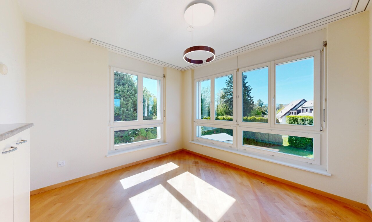 leerer raum mit day time, gipskartonwand, drywall, inside property, und sockelleisten