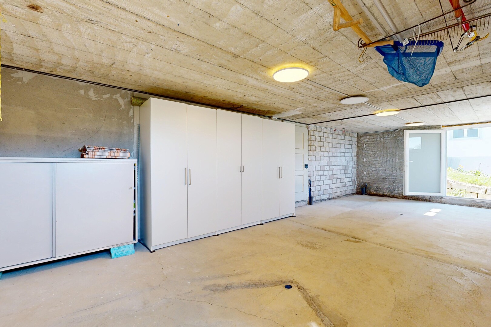 terrasse mit inside property und terrasse