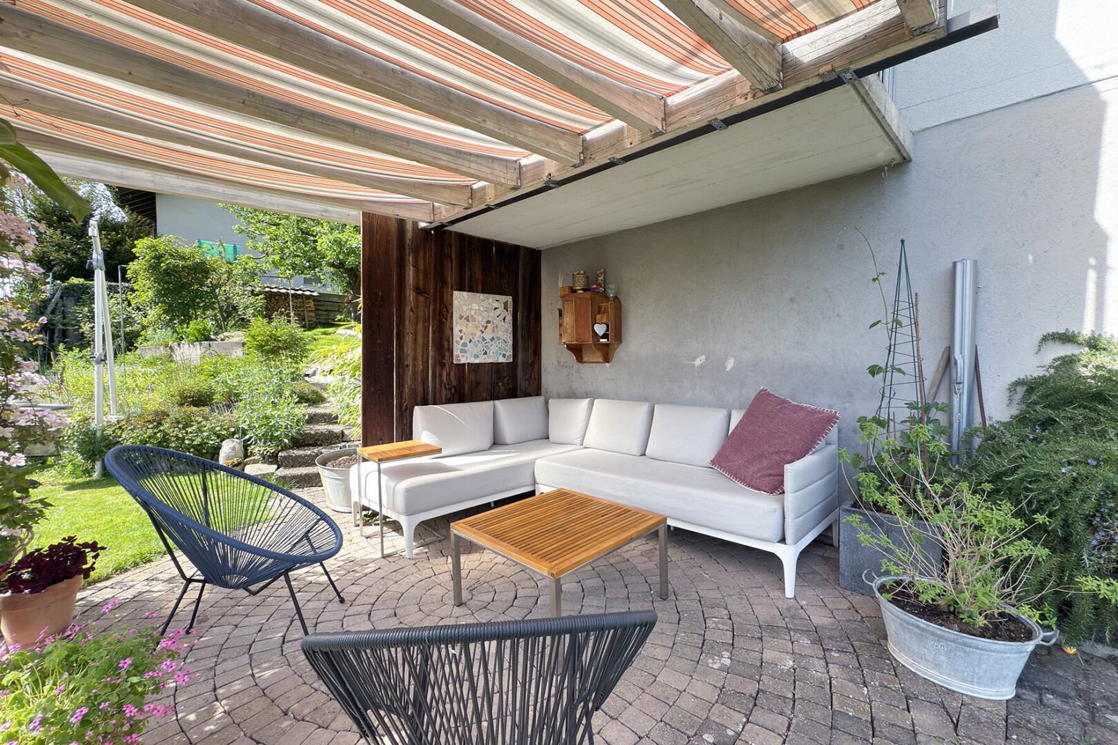 terrasse mit from property, terrasse, und wohnraum im freien