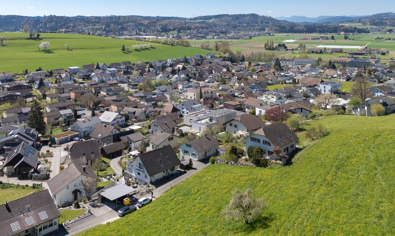 blick auf die berge mit day time, wohngebietblick, residential view, aerial view, und blick auf die berge