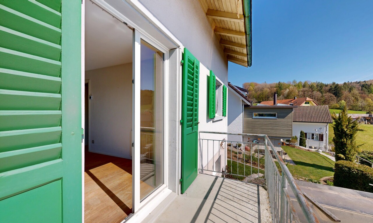 balkon mit day time, balkon, und from property