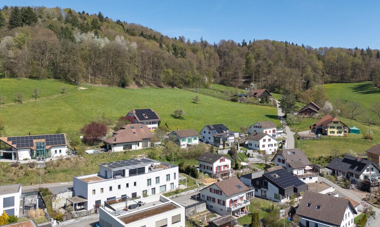 außenansicht mit forest view, waldblick, day time, rural view, und ländliche aussicht