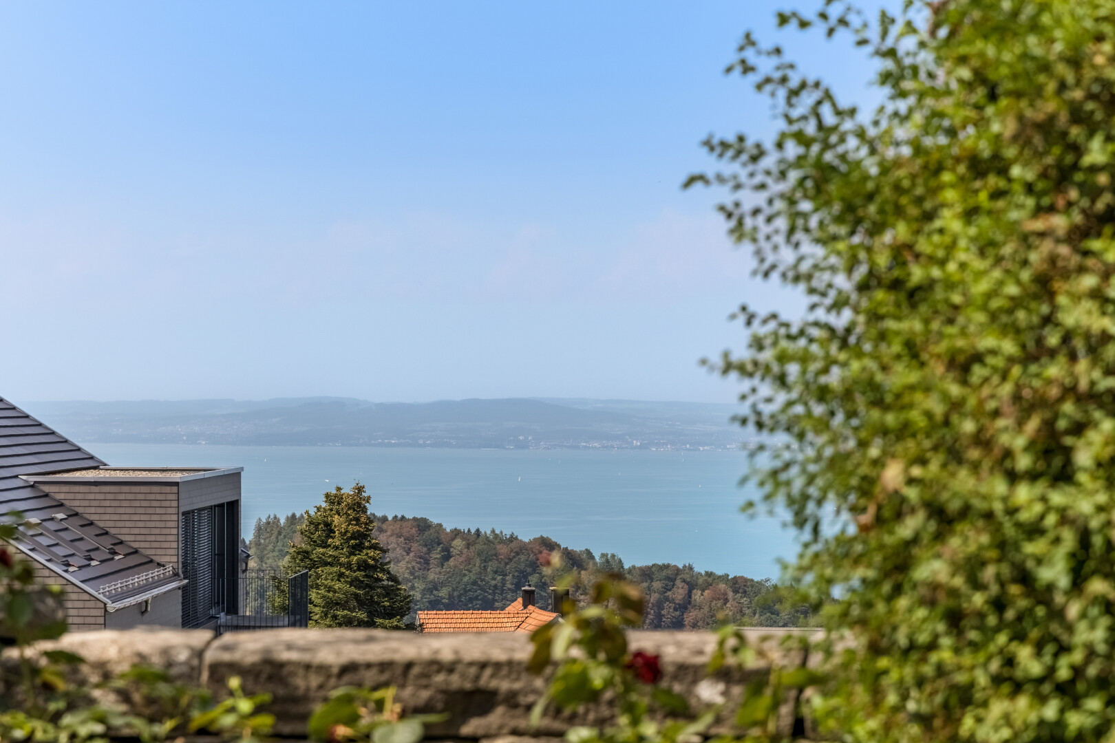 seesicht mit water view, seesicht, from property, day time, und view focus
