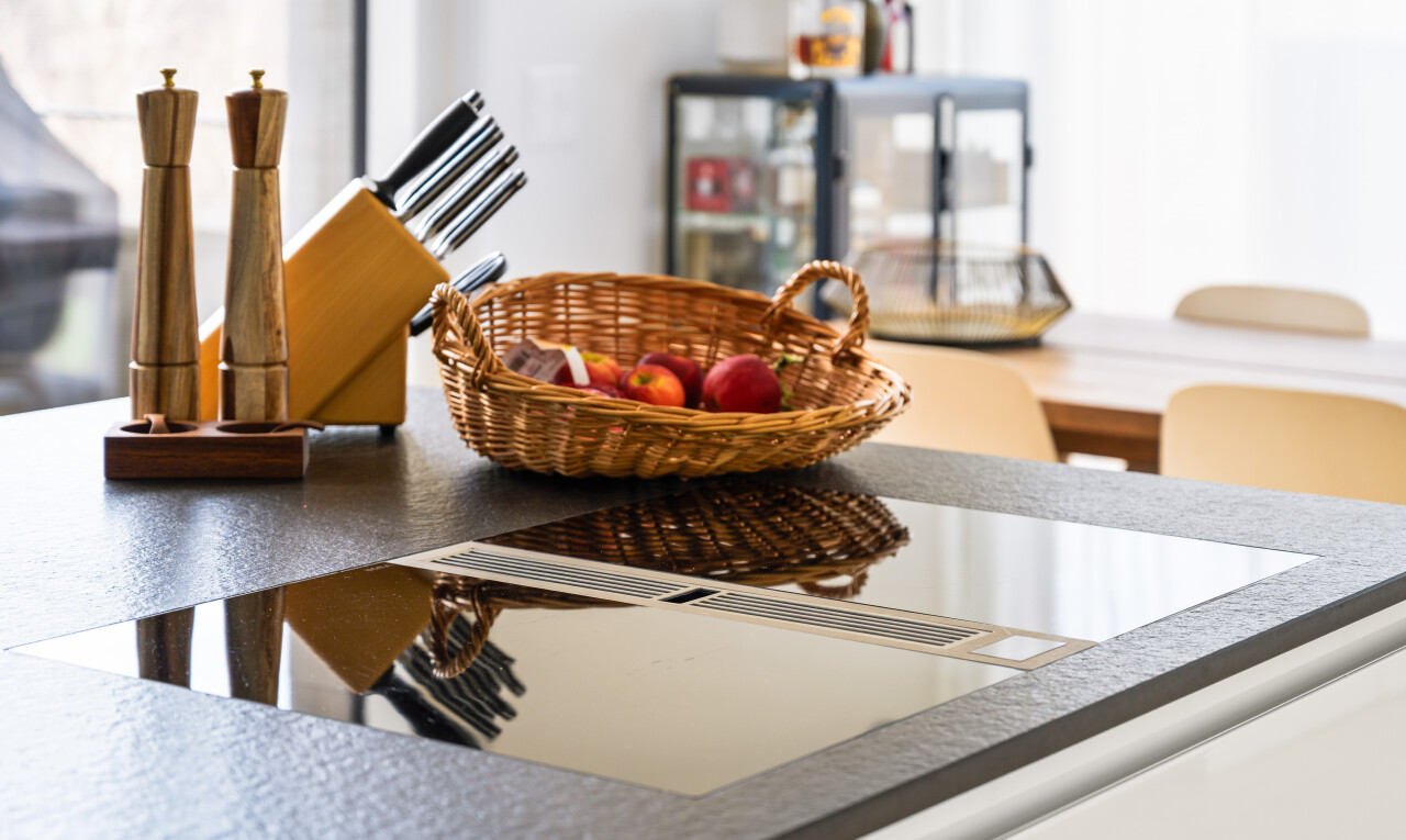 einzelheiten mit interior, wall / siding, waschbecken, und object