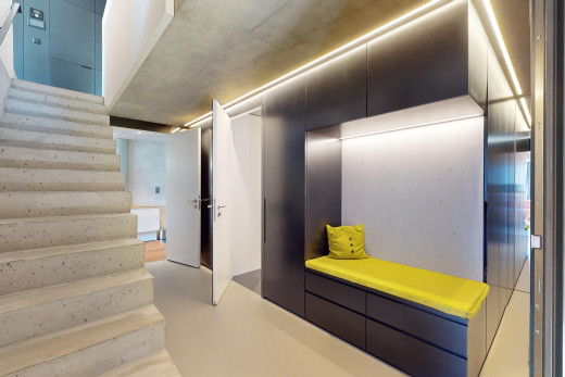 treppe mit betonboden