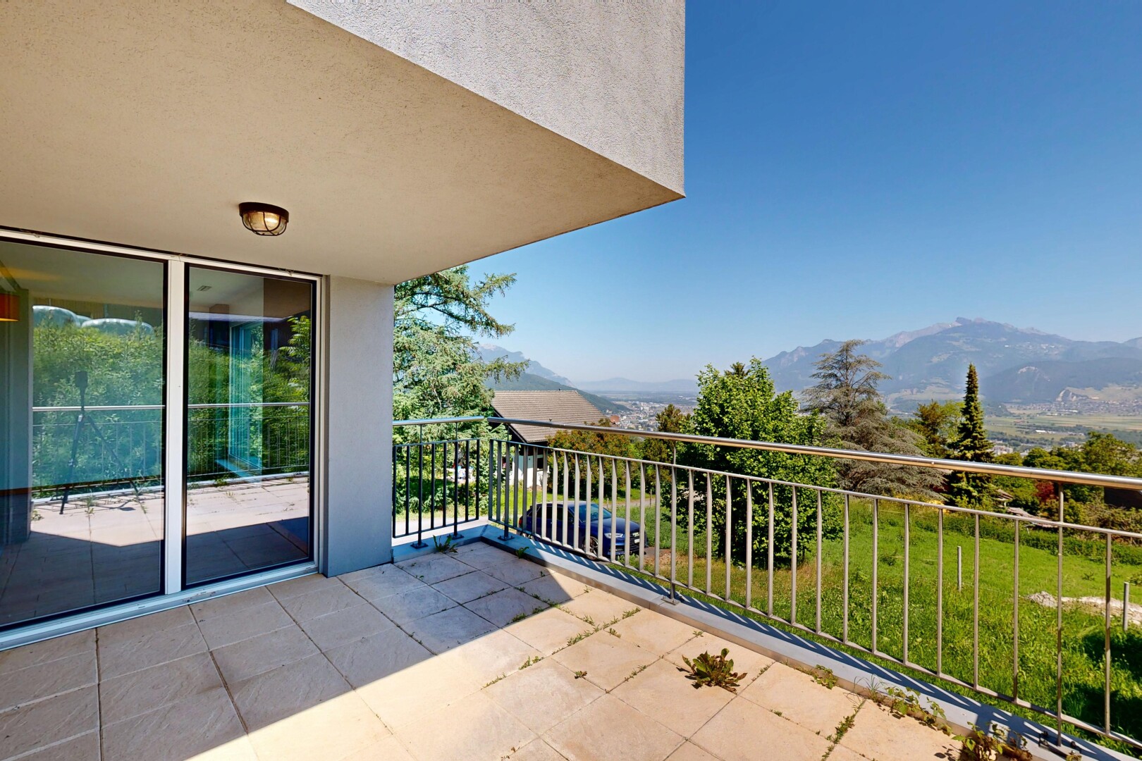 balcon avec from property, day time, mountain view, et vue sur la montagne