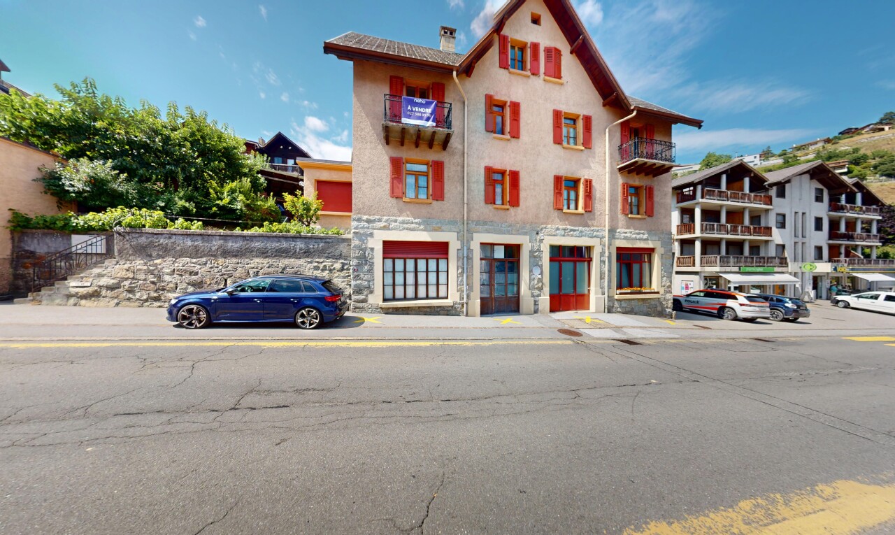 außenansicht mit day time und property visible