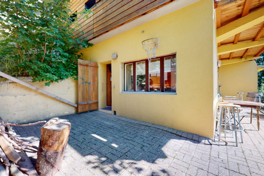 terrasse avec patio