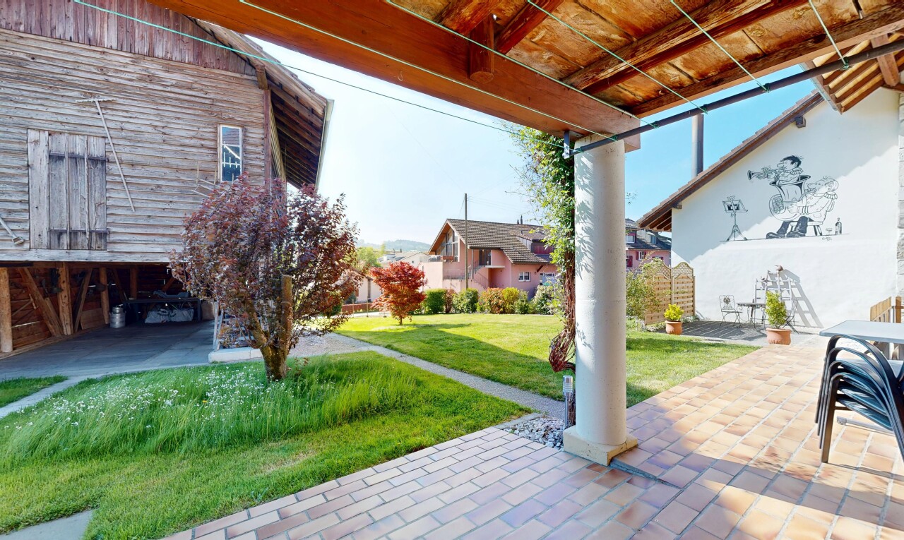 terrasse mit rasen, day time, residential view, und wohngebietblick