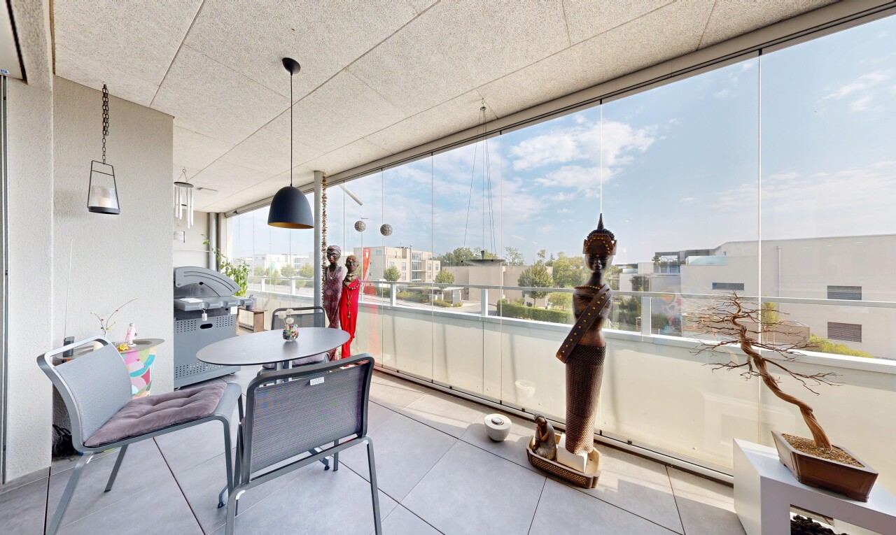 terrasse mit wintergarten, day time, grill, und view focus