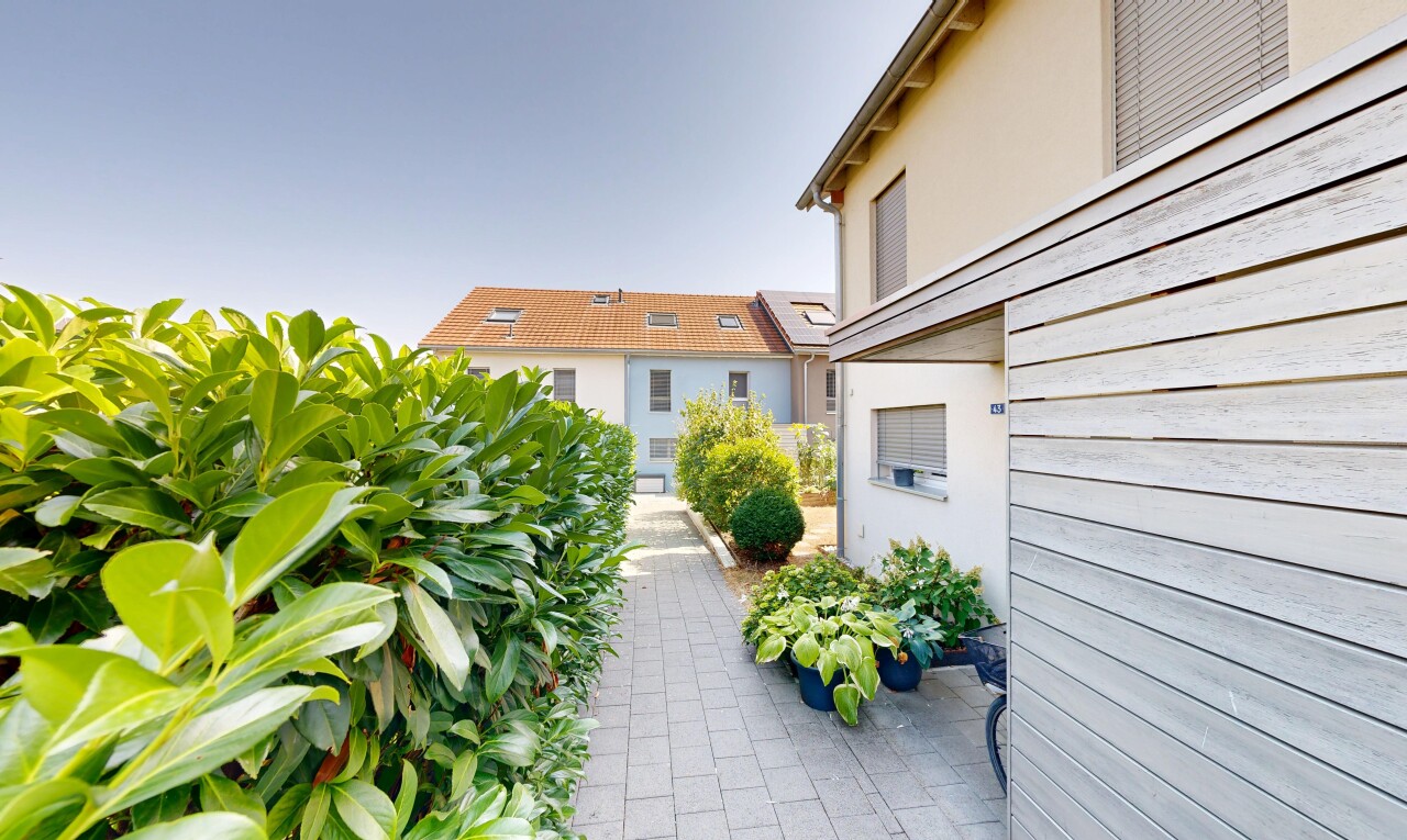 terrasse avec property visible et from property