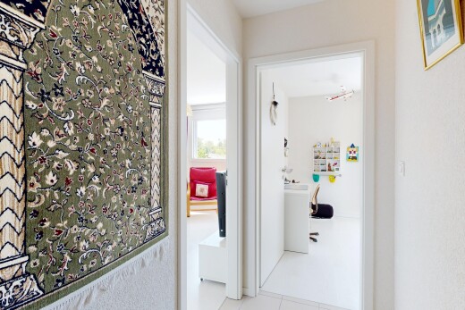 couloir avec inside property et light floor