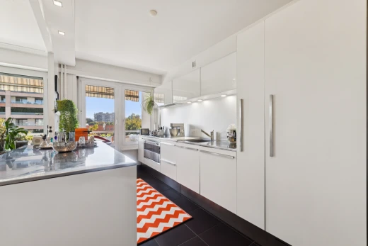 kitchen with modern cabinets, white cabinets, oven, and recessed lighting