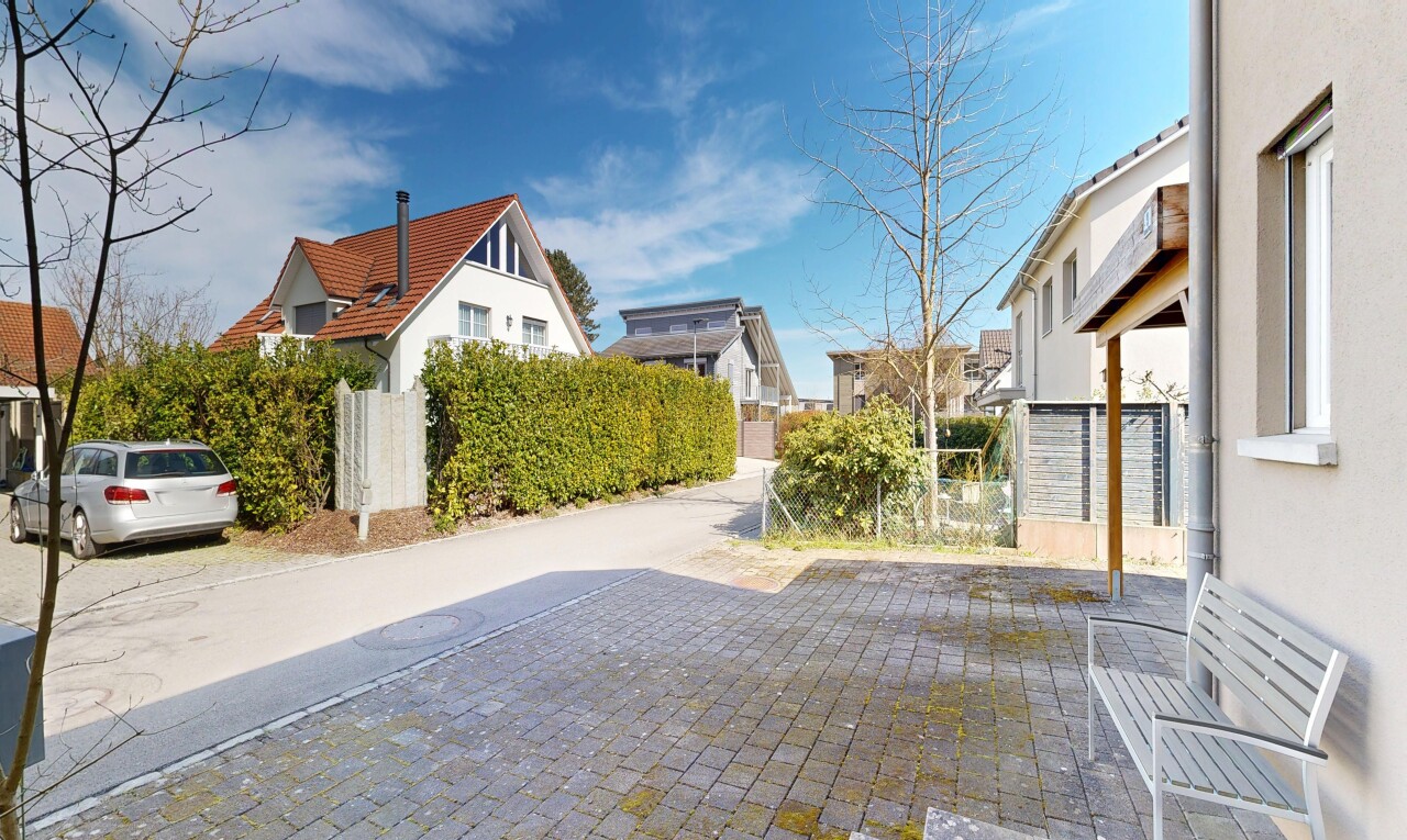 außenansicht mit day time, residential view, wohngebietblick, from property, und zaun