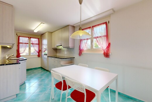 küche mit dark countertops, natürliches licht, natural light, gipskartonwand, und drywall