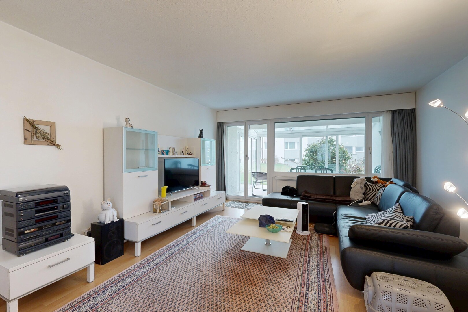 living room featuring wood finished floors