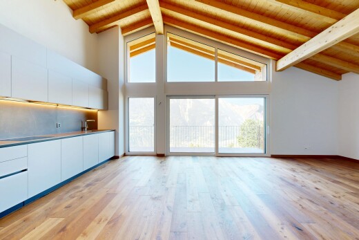 küche mit balkendecke, beamed ceiling, light floor, hohe decke, und high ceiling
