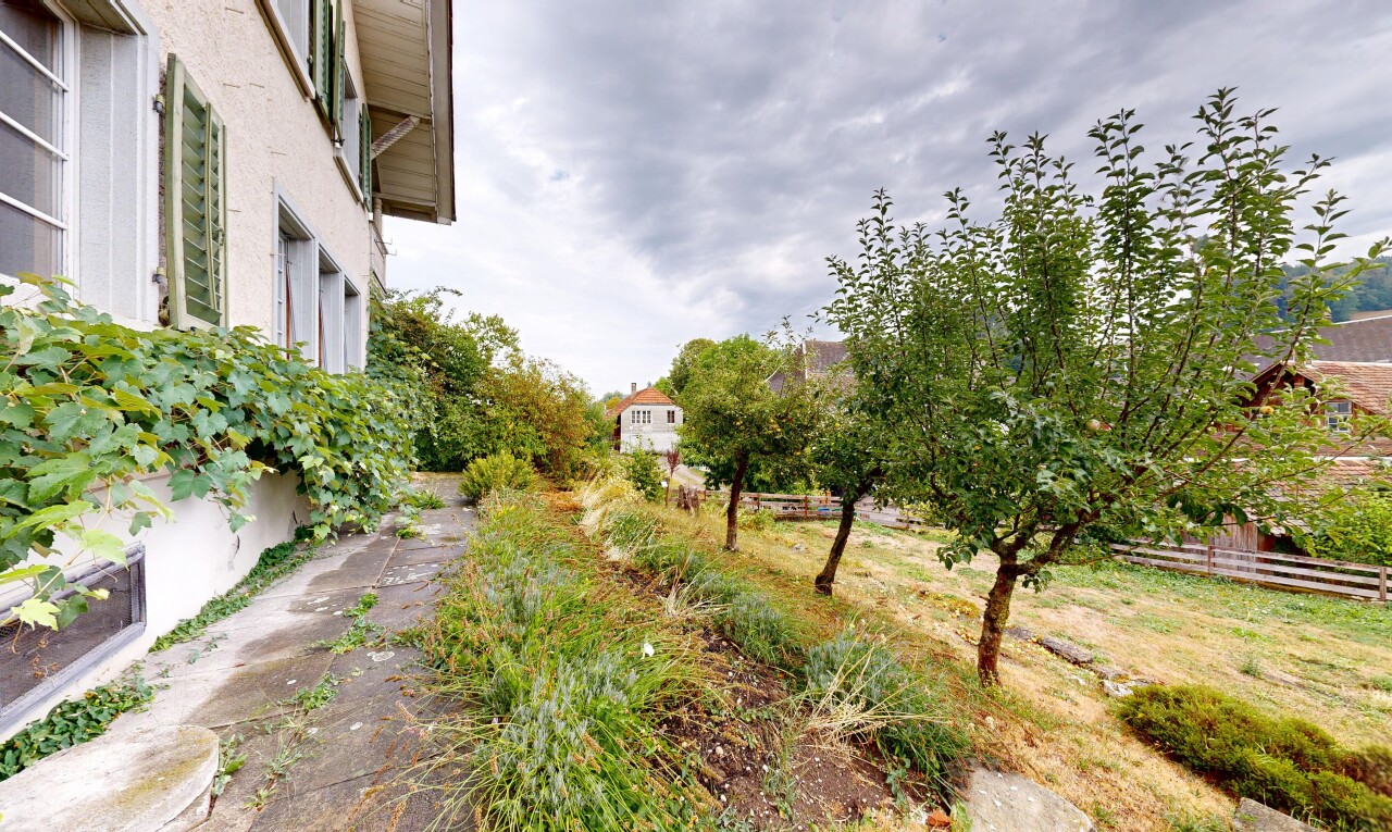 garten mit overcast und from property