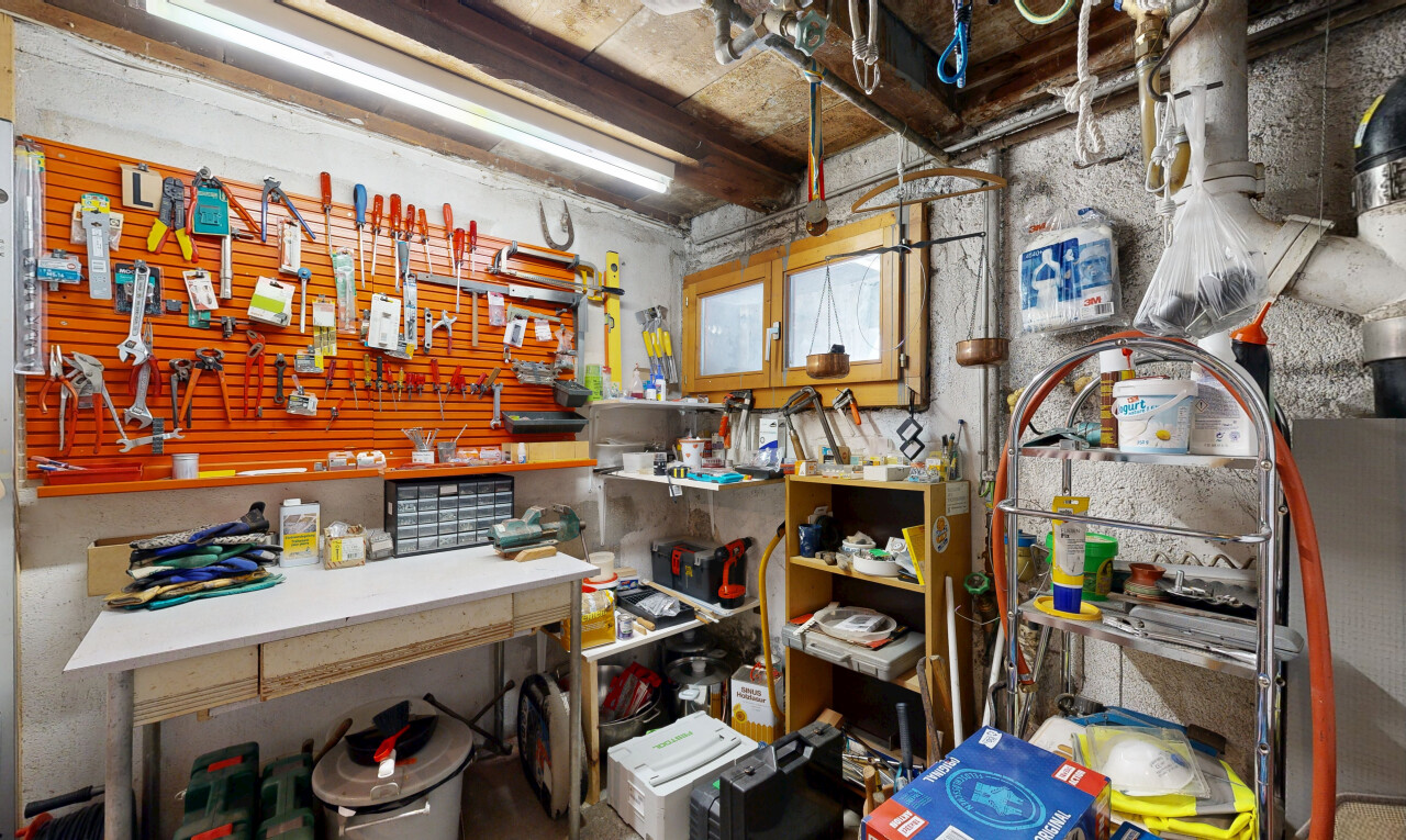 garde-manger avec atelier