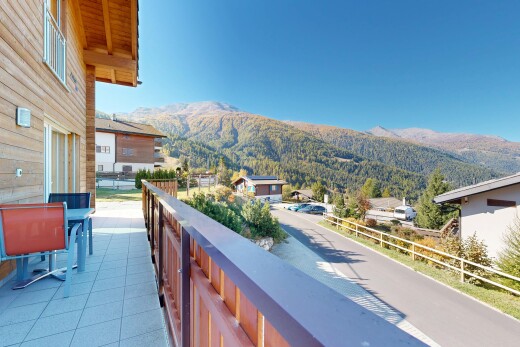 balcon avec mountain view, vue sur la montagne, day time, from property, et balcon