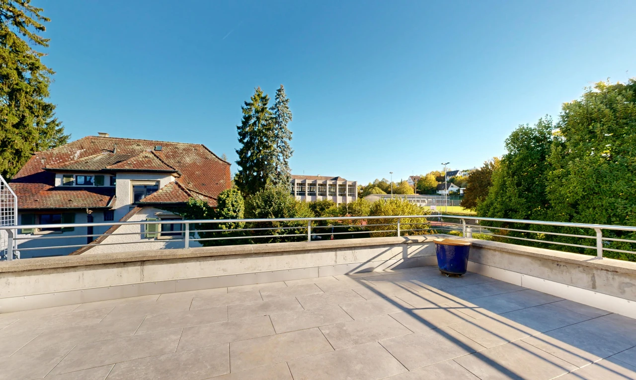 terrasse avec from property, view focus, day time, et terrasse