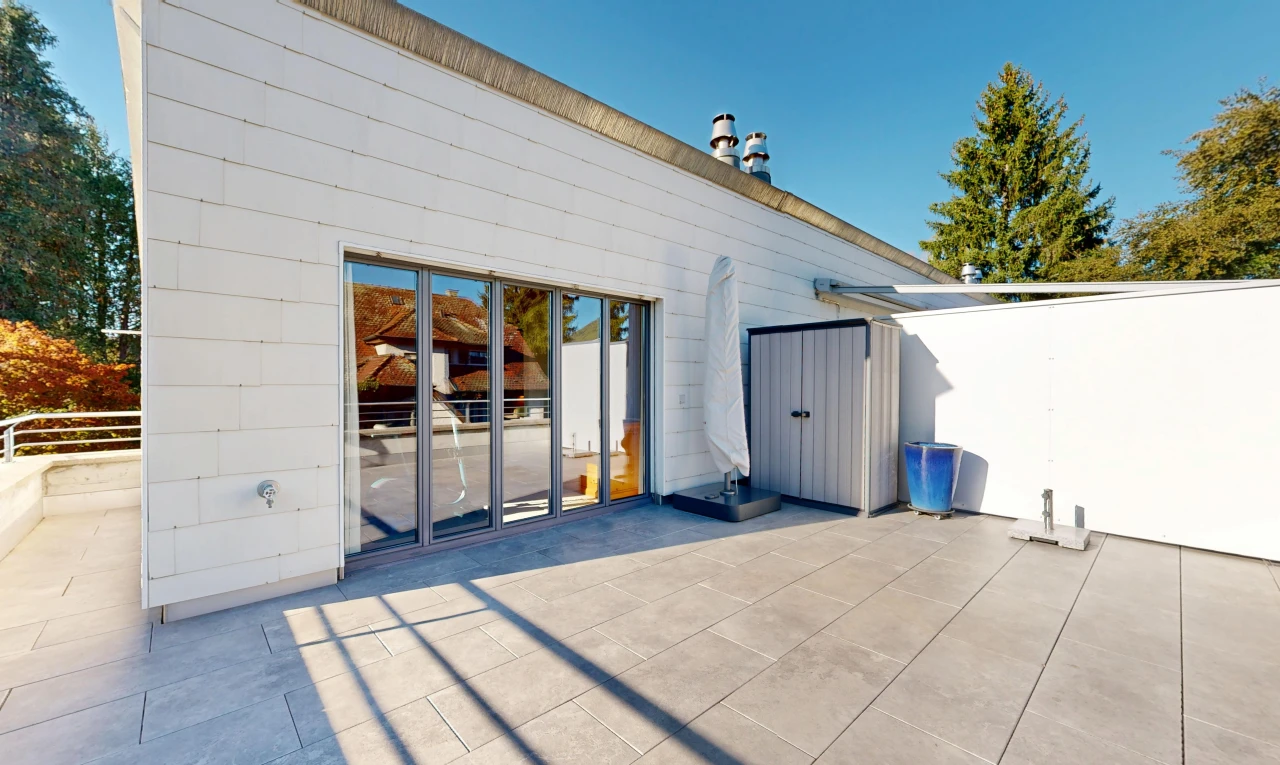 terrasse avec day time et property visible