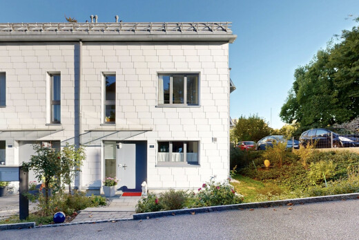 façade avec property visible et day time