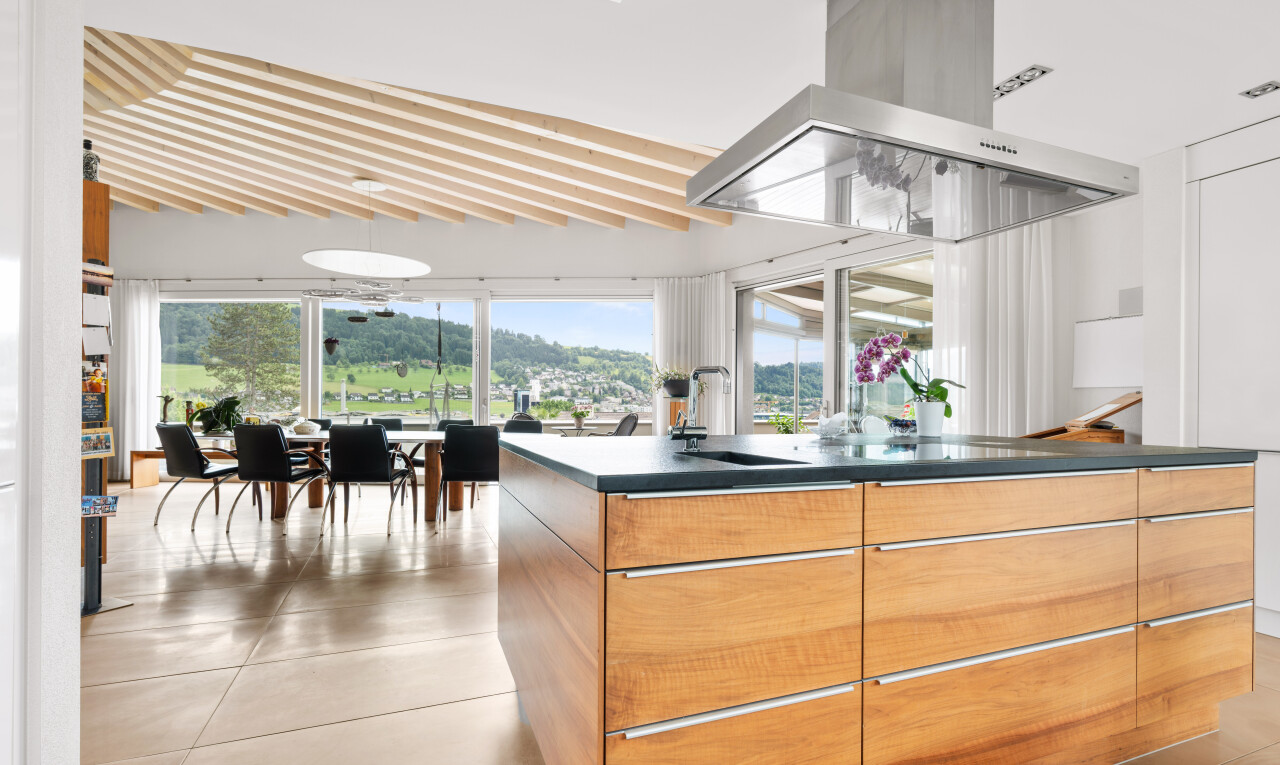 küche mit schränke mit flachen paneelen, flat panel cabinets, dunstabzugshaube, kücheninsel, und kitchen island