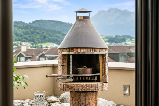 einzelheiten mit window, inside property, interior, mountain view, und blick auf die berge