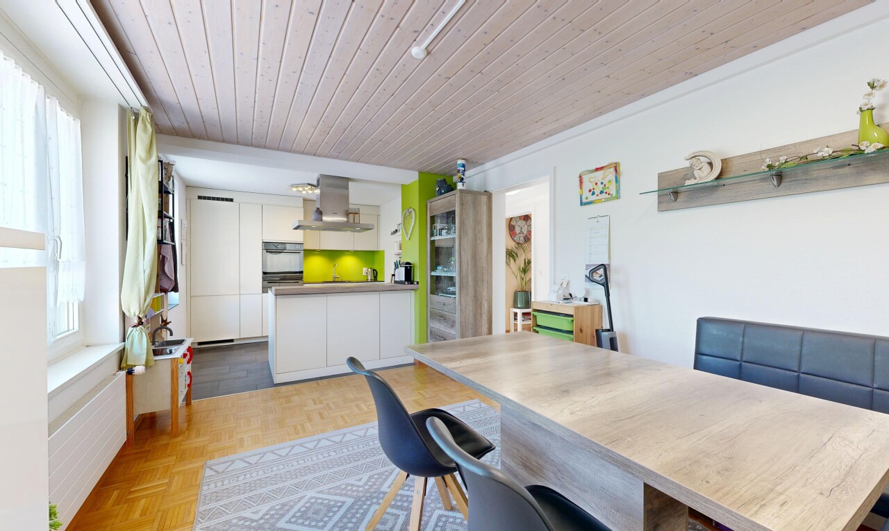 esszimmer mit holzdecke, wood ceiling, kühler, gipskartonwand, und drywall