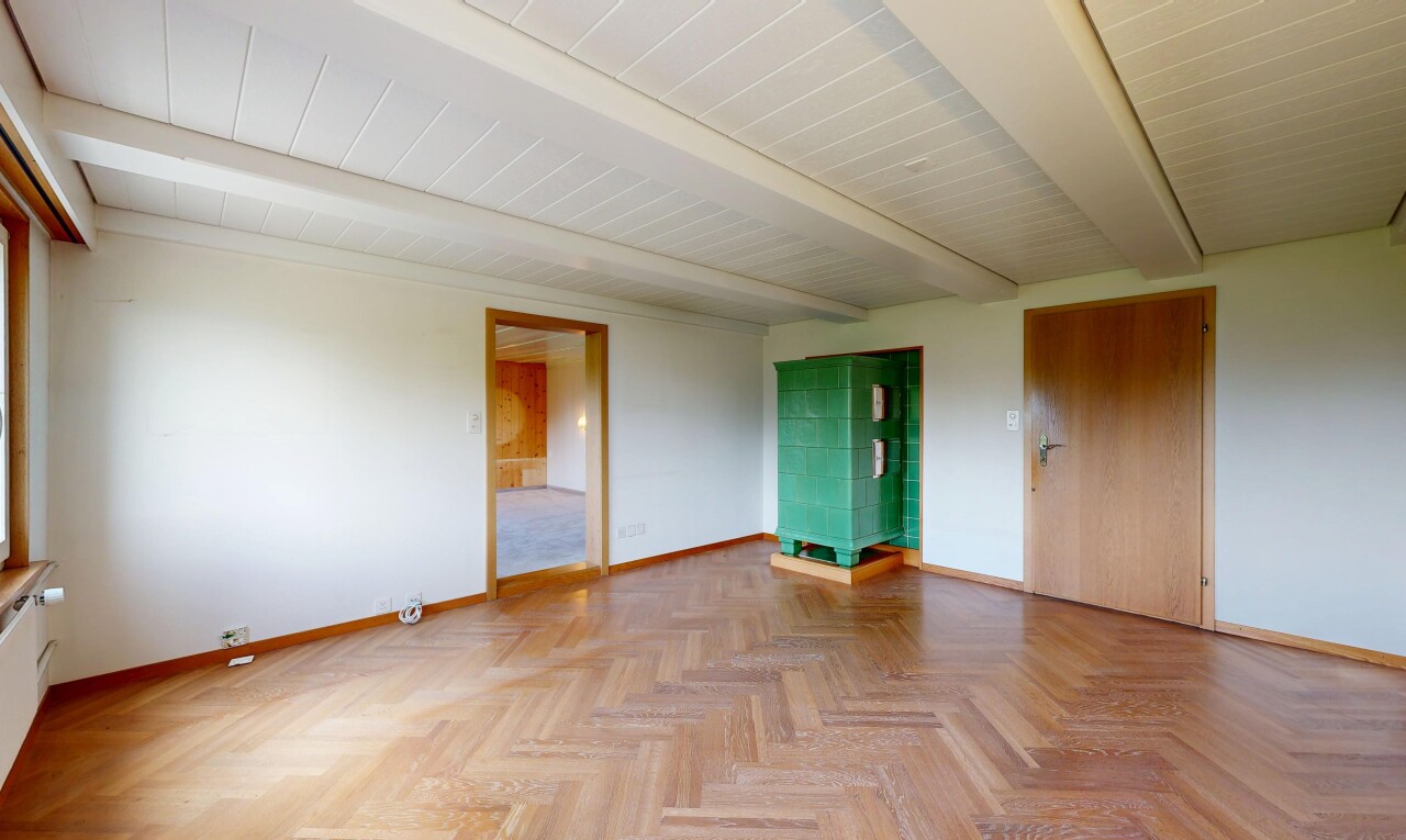 leerer raum mit gipskartonwand, drywall, parquet floor, holzfußboden, und inside property