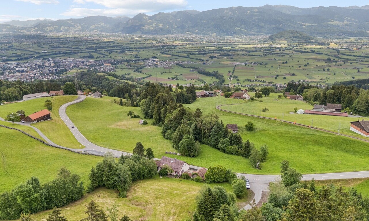blick auf die berge mit aerial view, blick auf die berge, mountain view, day time, und ländliche aussicht